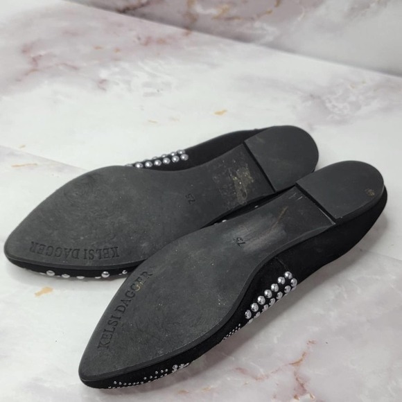 Kelsi Dagger Pointed toes studded flats 7.5 - Picture 9 of 14